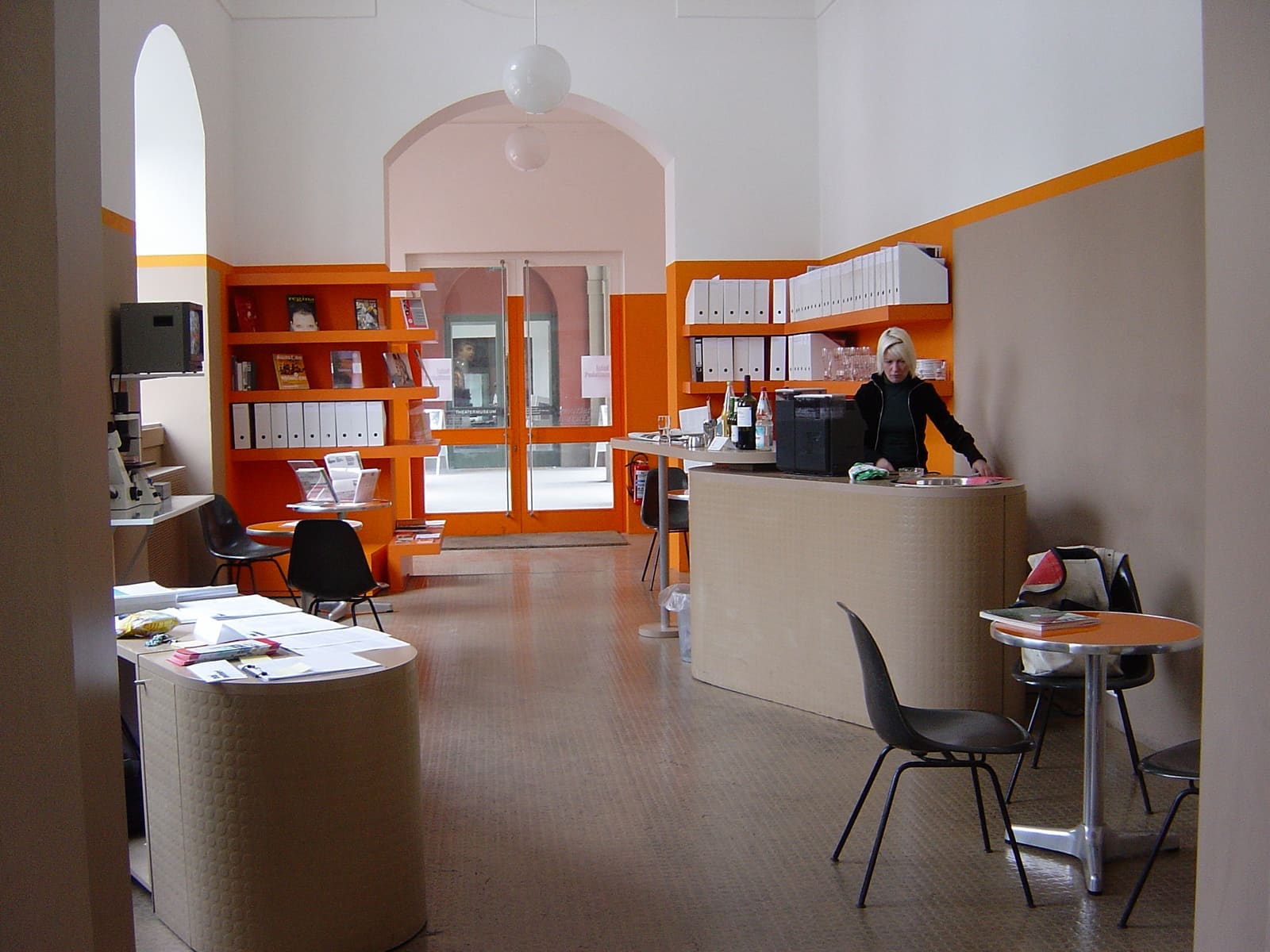 Sputnik Lobby – Eintritt