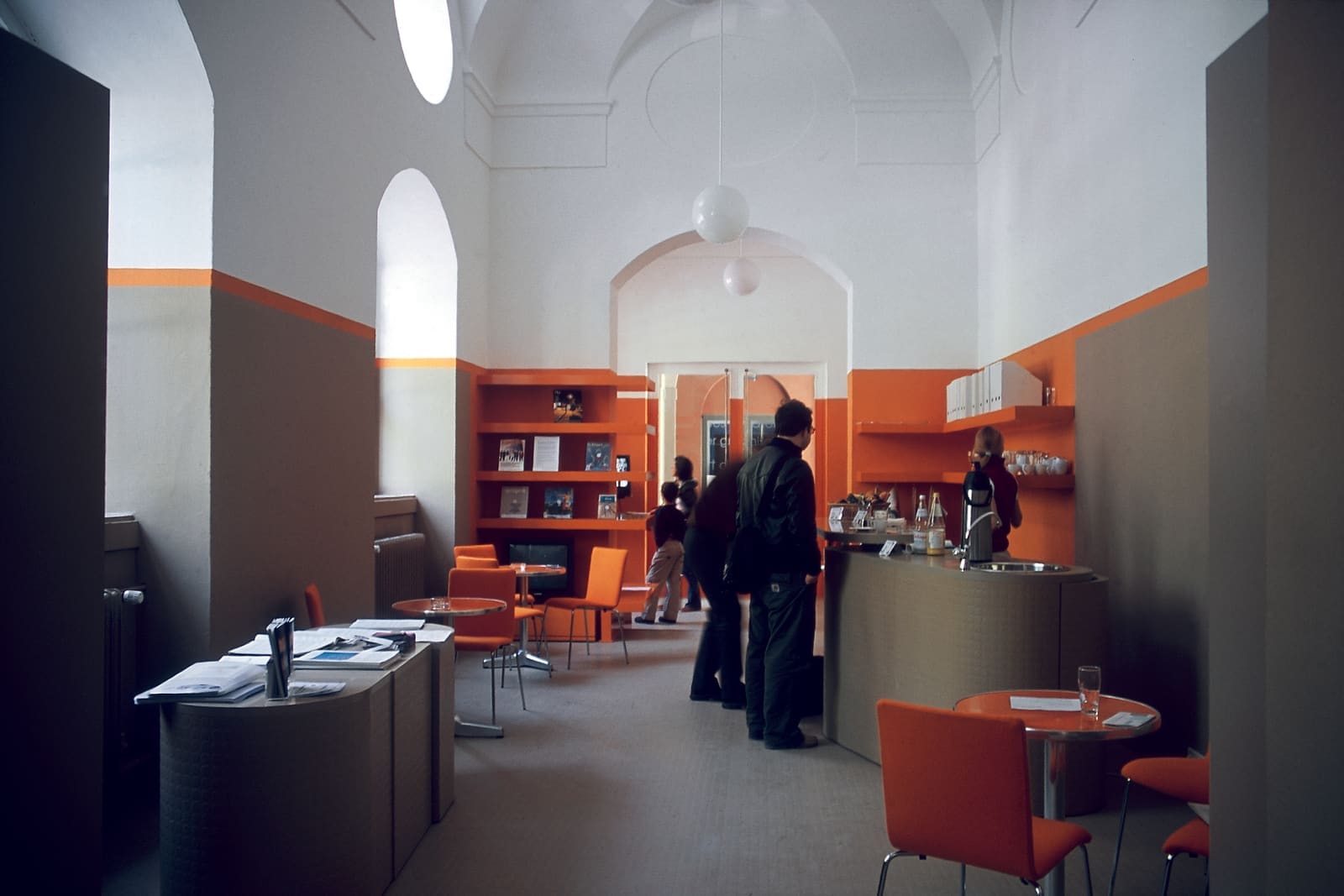 Sputnik Lobby – Eintritt